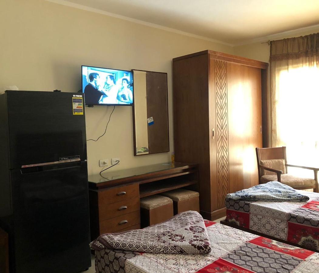 Sea View Apartment, Aqua View Resort, North Coast *